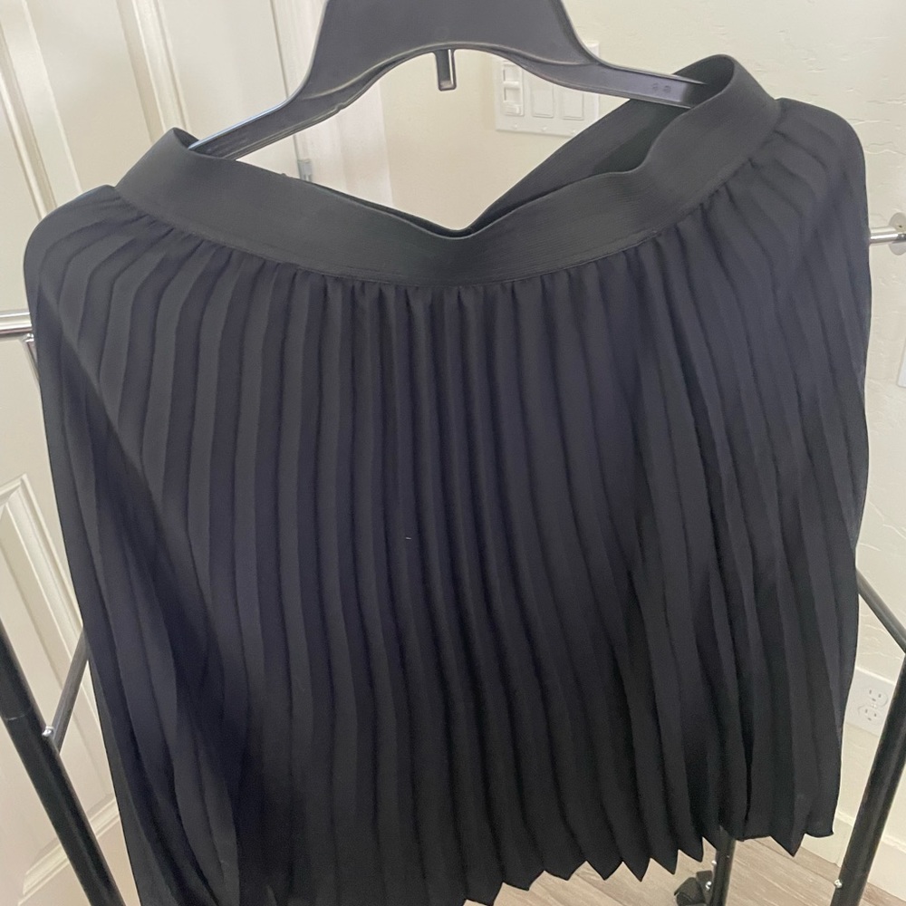 Black Below the knee skirt